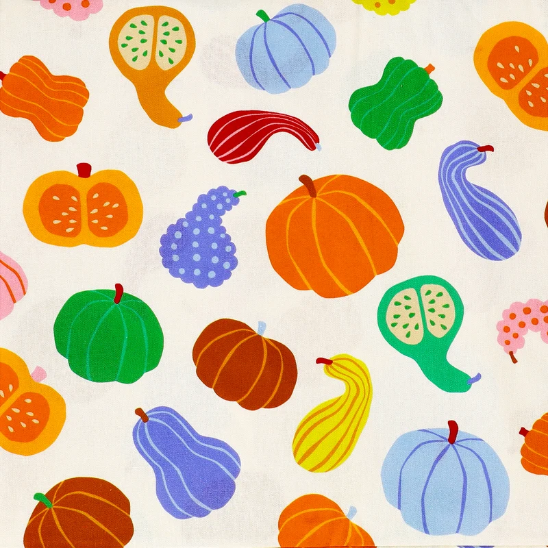 Tablecloth with pumpkin print - 140x220 cm
