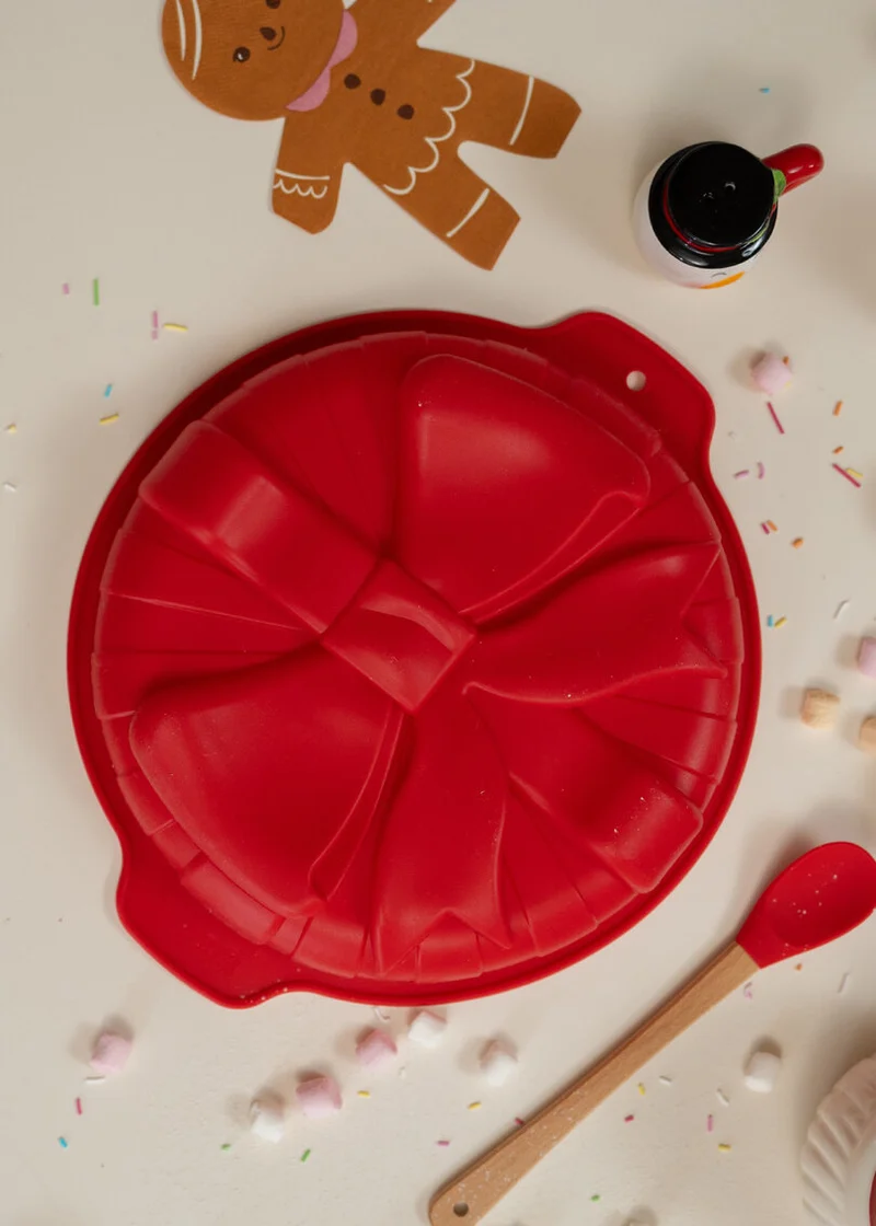 Red bow baking mould
