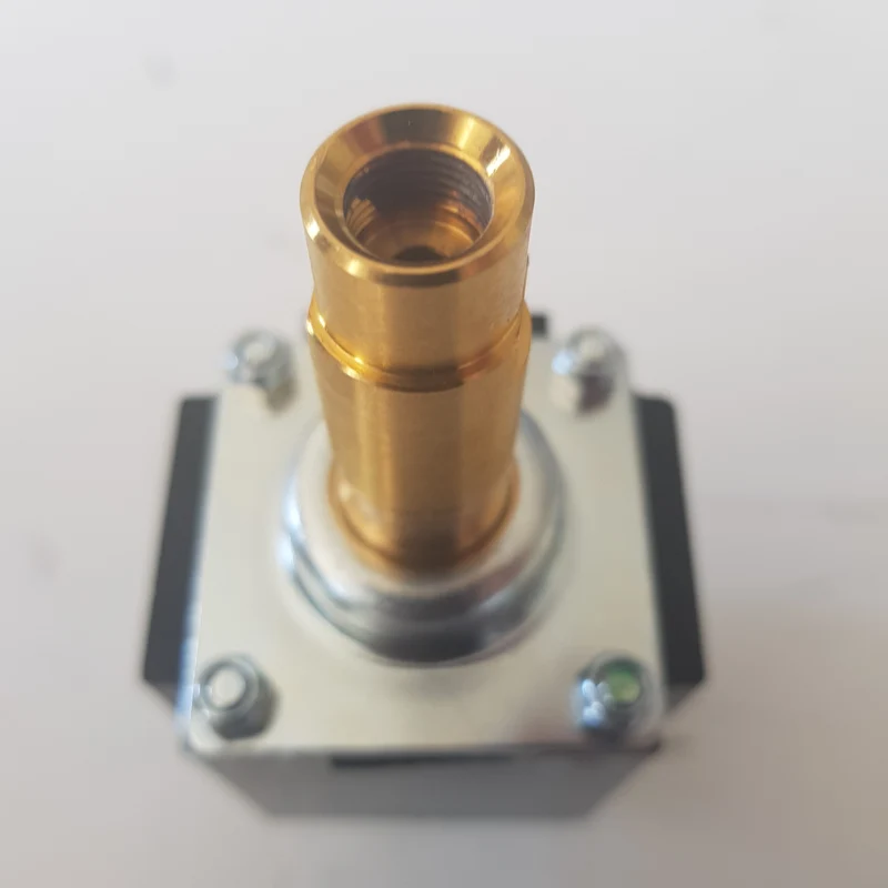 Pompa di Vibrazione Fluid-O-Tech 70W 240V