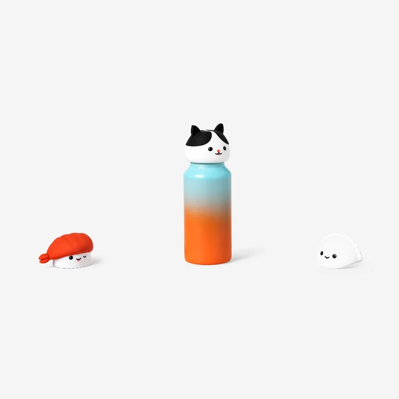 Drinking bottle with cute toppers for lid - 450 ml