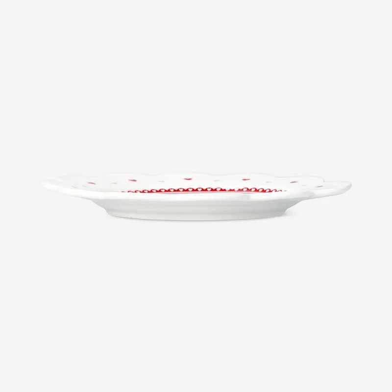Serving plate with hearts and scalloped edges - 20 cm