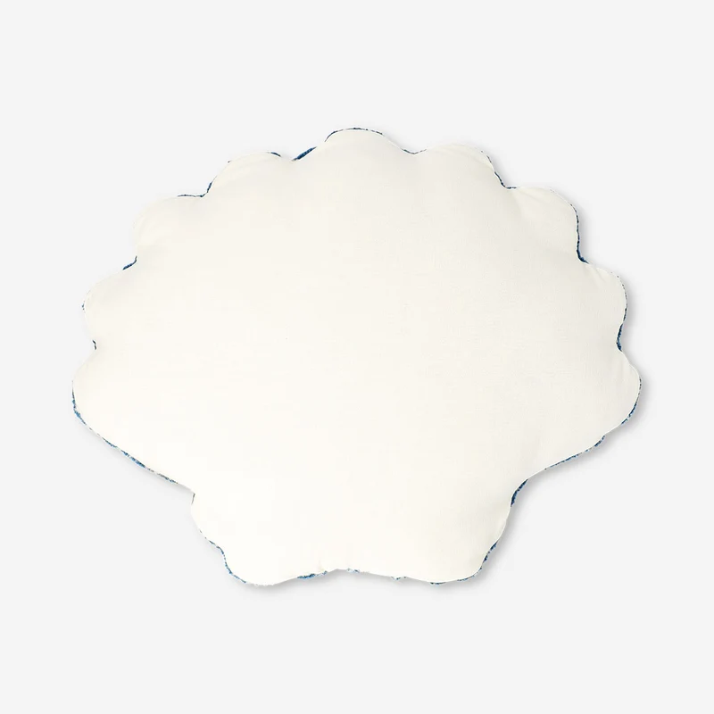Shell cushion - 32x39 cm