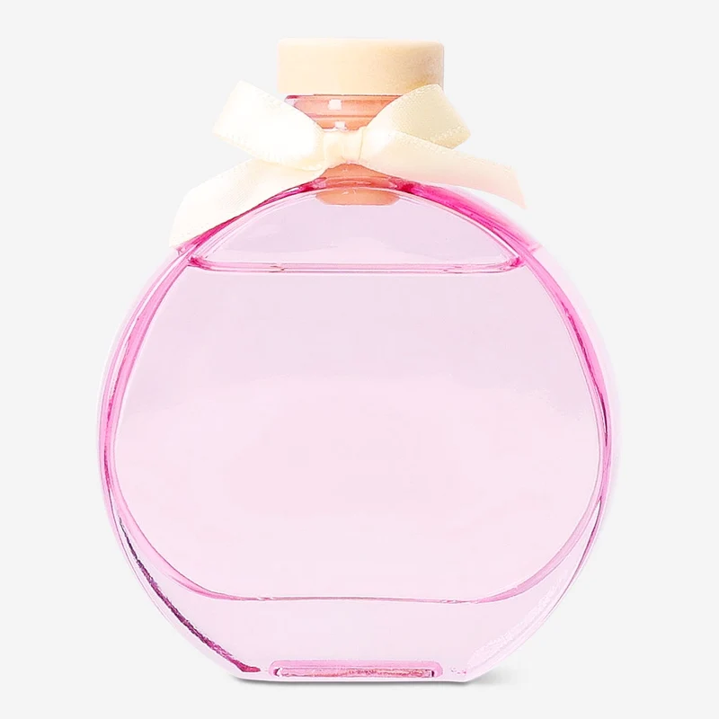 Reed diffuser with white tea fragrance