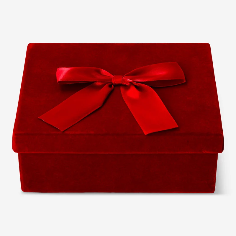 Gift box - Red velvet with bow - 18x15 cm