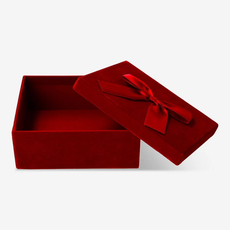 Gift box - Red velvet with bow - 18x15 cm