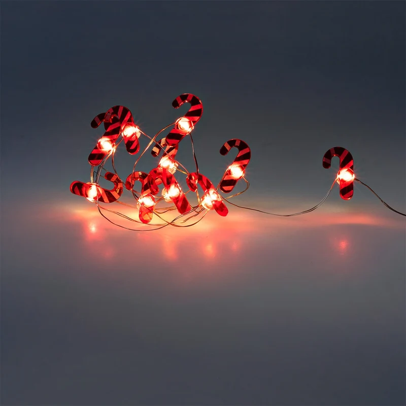 String lights with candy canes