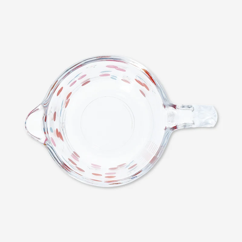 Measuring cup with cherry print