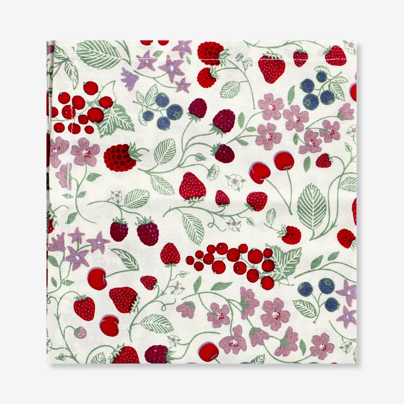 Fabric napkins with strawberry print - 2 pcs