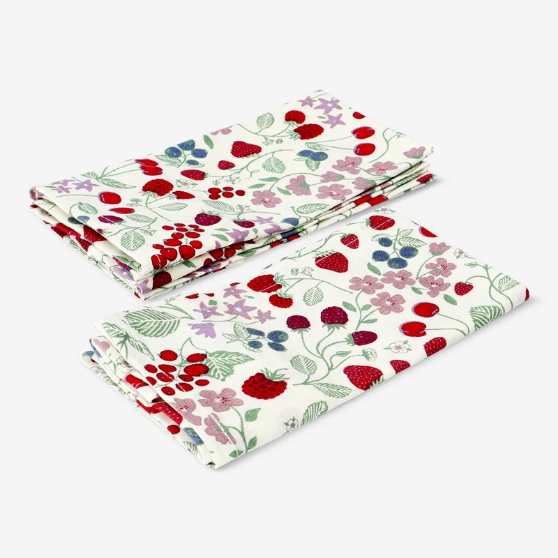 Fabric napkins with strawberry print - 2 pcs