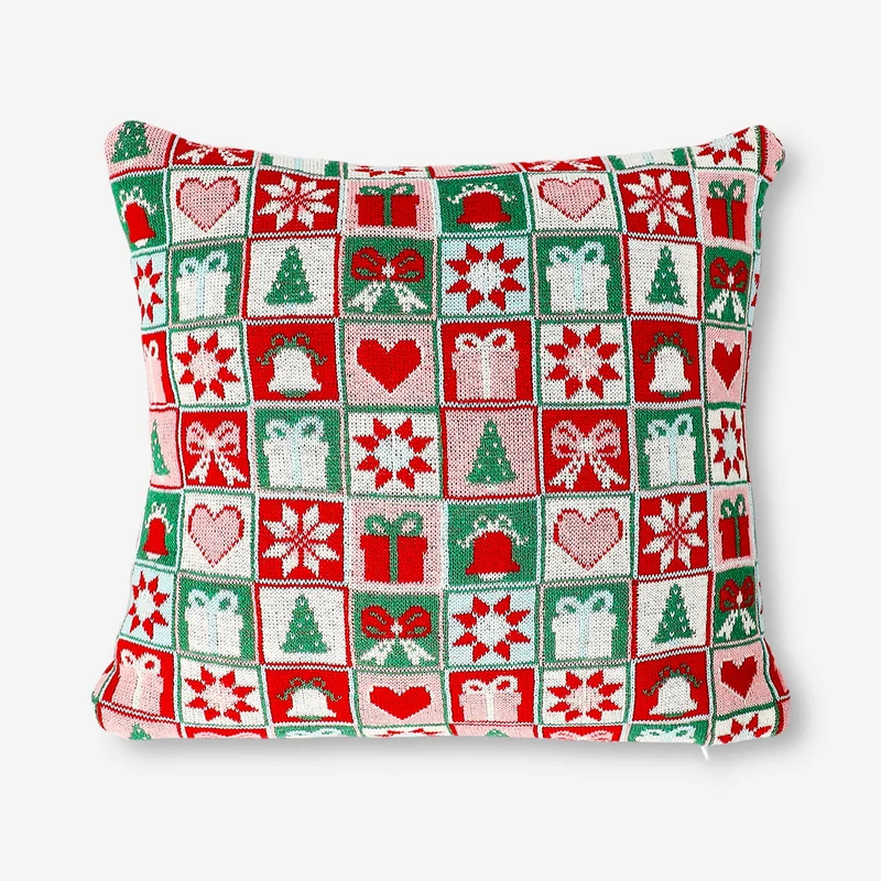 Knitted cushion with Christmas pattern - 27x29 cm