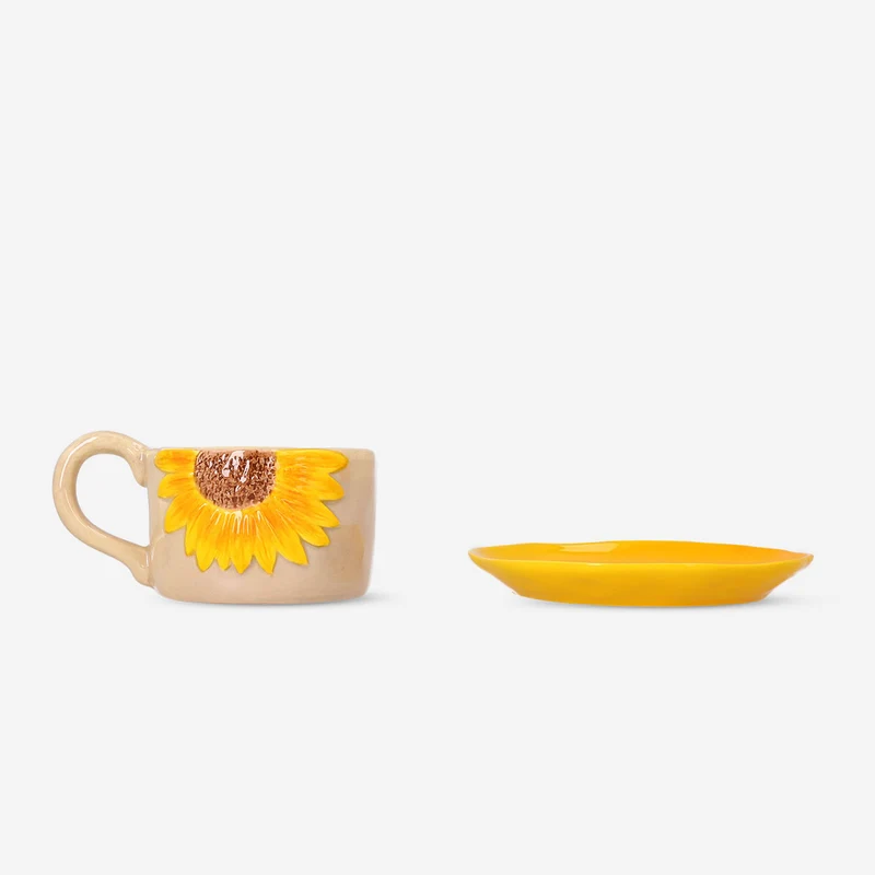 Mug with embossed sunflowers and saucer - 160 ml