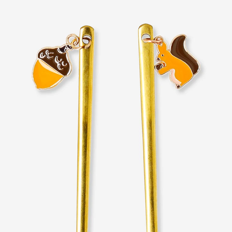 Gold dessert spoons with acorn and squirrel decoration - 2 pcs