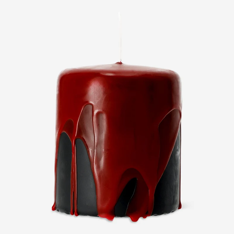 Bleeding pillar candle - 8 cm