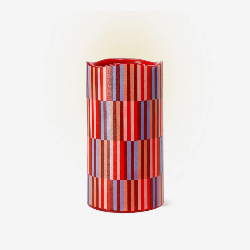 LED pillar candle with geometrical pattern - 10 cm