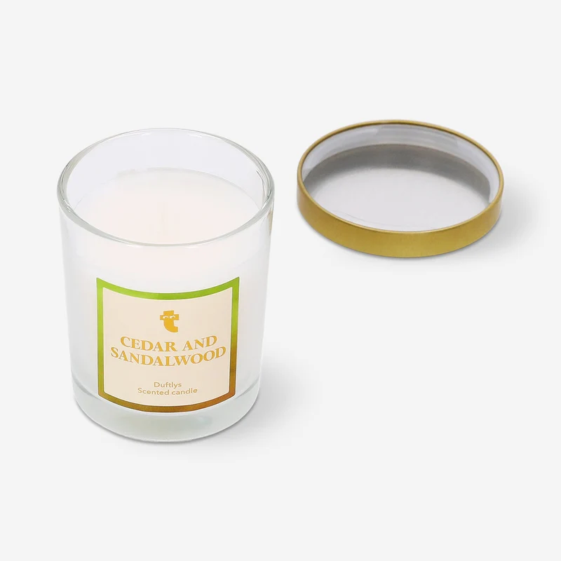 Scented candle - Cedar and sandalwood fragrance