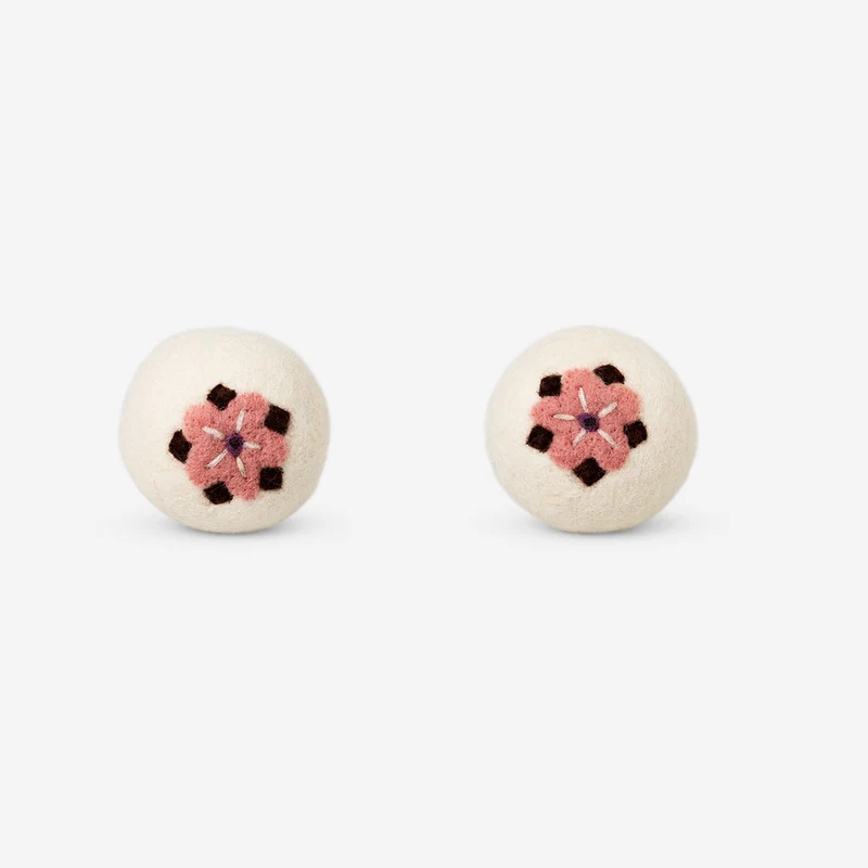 Wool laundry balls with flower motifs - 2 pcs