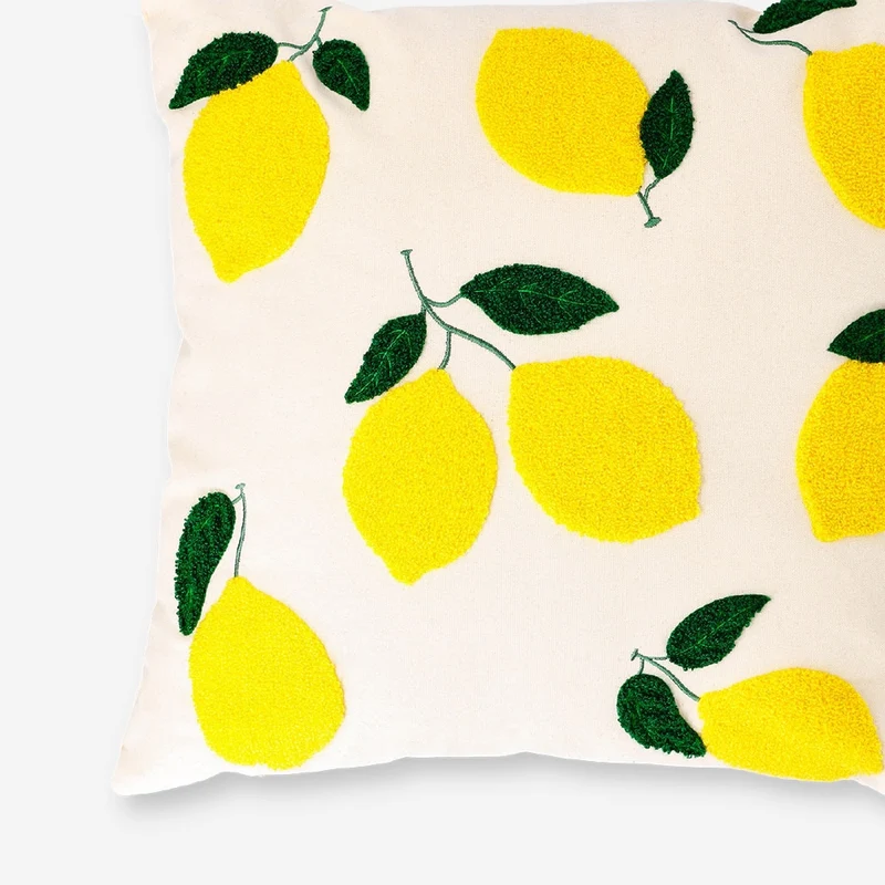Cushion with lemon print - 45x45 cm