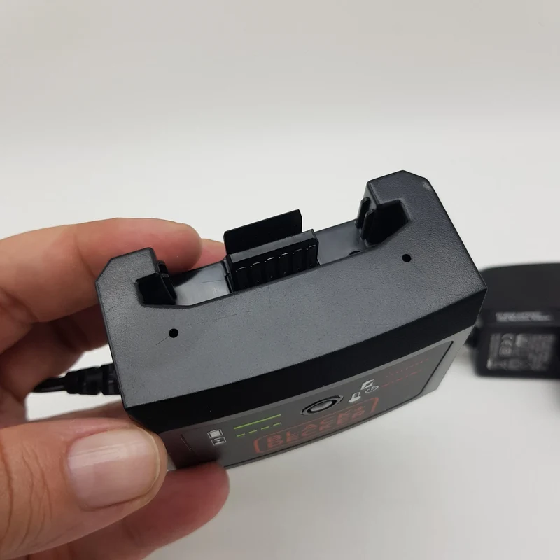 Carica batterie Black+Decker per aspirapolvere bhfew362d 36v