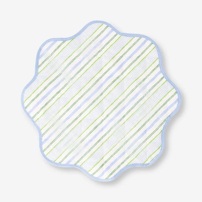 Round quilted placemat with striped pattern - 40 cm