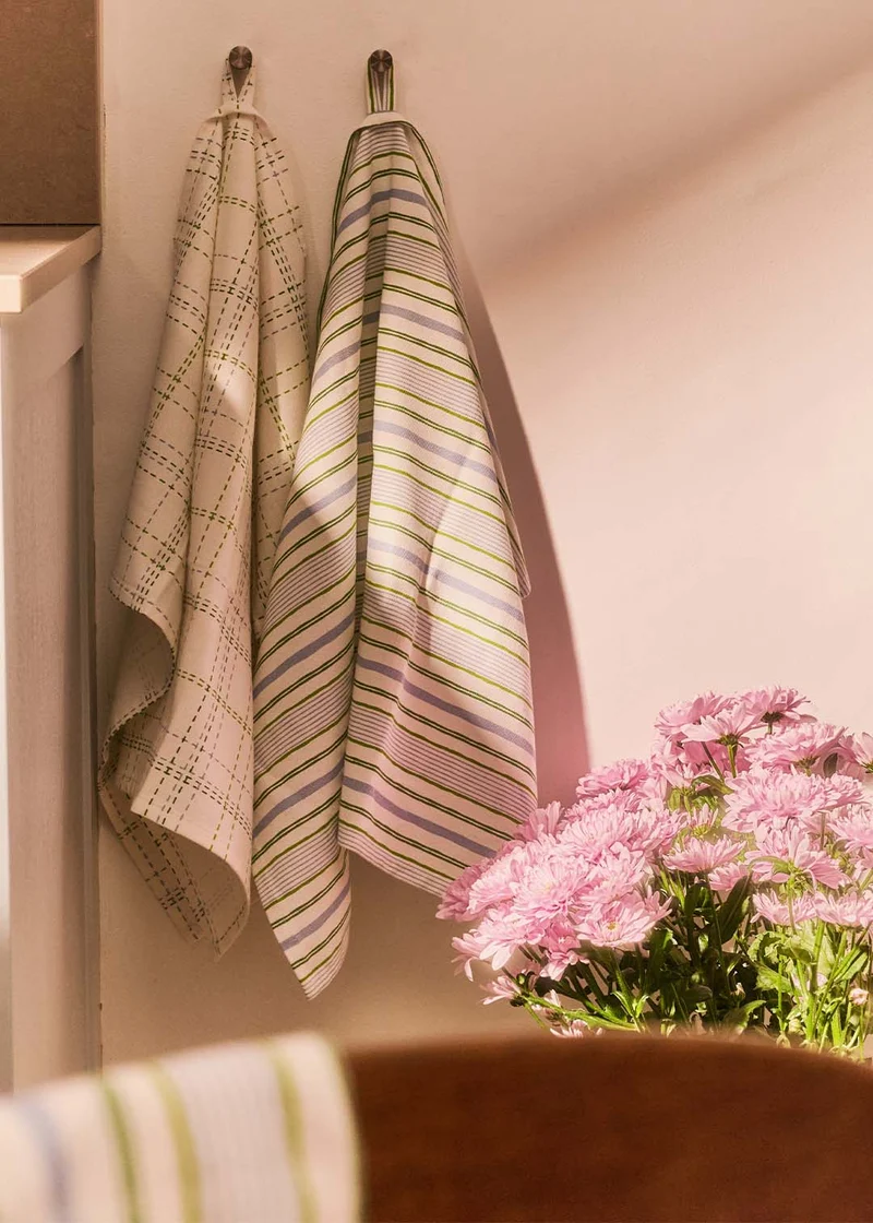 Set of tea towels with checks and stripes - 2 pcs