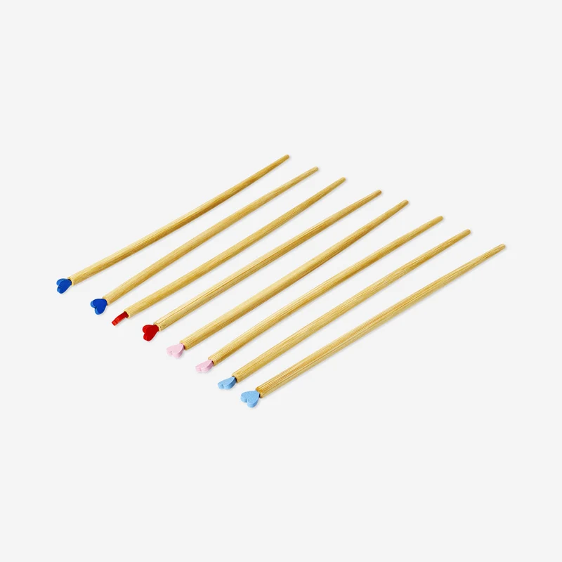 Wood chopsticks with heart toppers - 4 pcs