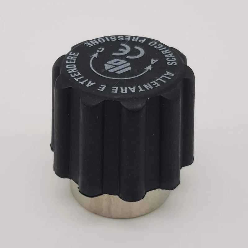 Tappo Caldaia 3/4” Femmina con Guarnizione Ø24,5 mm – Universale per Macchine a Vapore