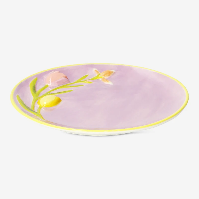 Plate with embossed flowers and bee - 20 cm