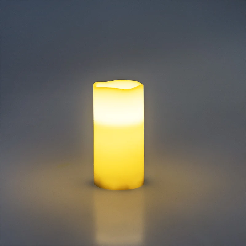 White LED pillar candle - 15 cm