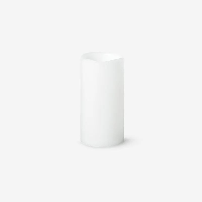 White LED pillar candle - 15 cm
