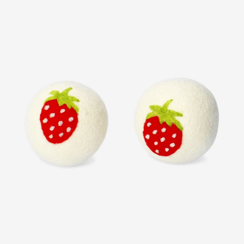 Wool strawberry laundry dryer balls - 2 pcs