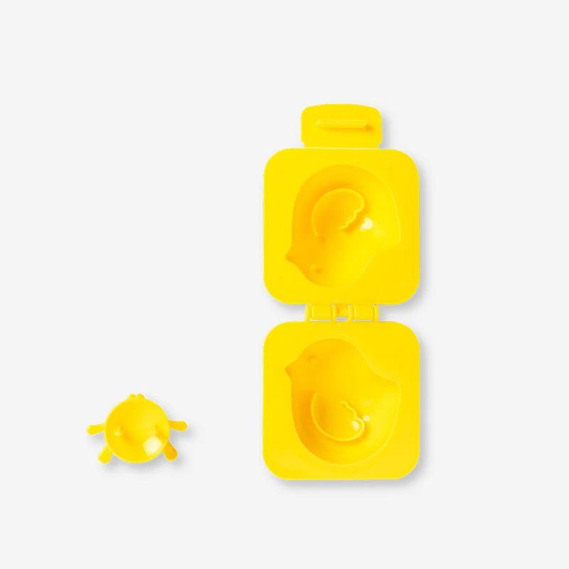 Chicken shaped egg mould