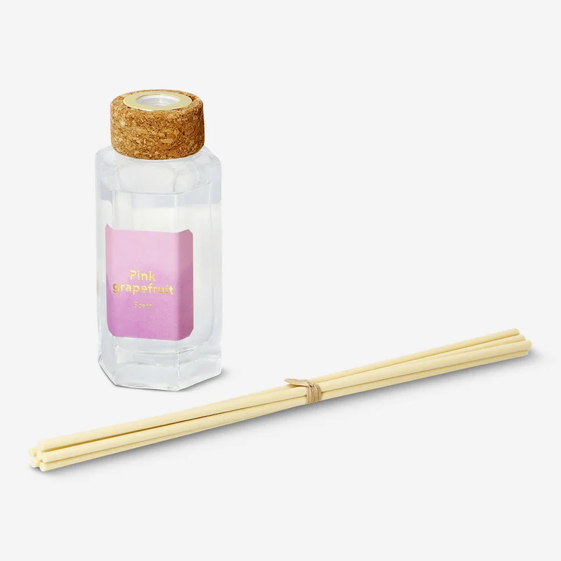 Reed diffuser with pink grapefruit fragrance - 100 ml