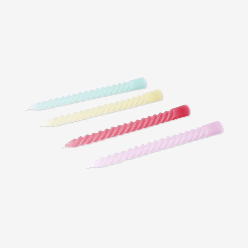Twisted dinner candles in various colours - 4 pcs