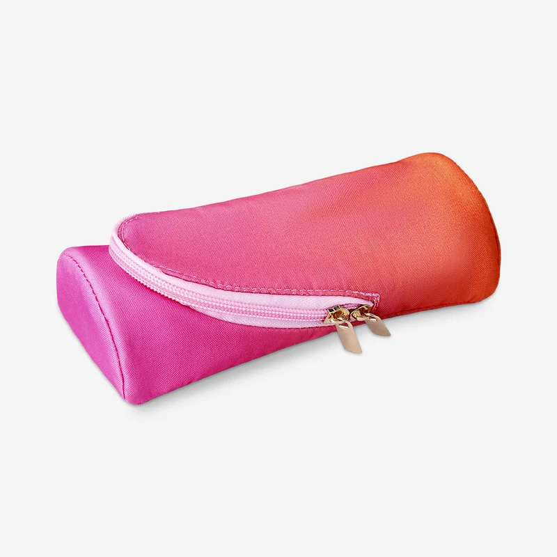 Magnetic gradient pencil case