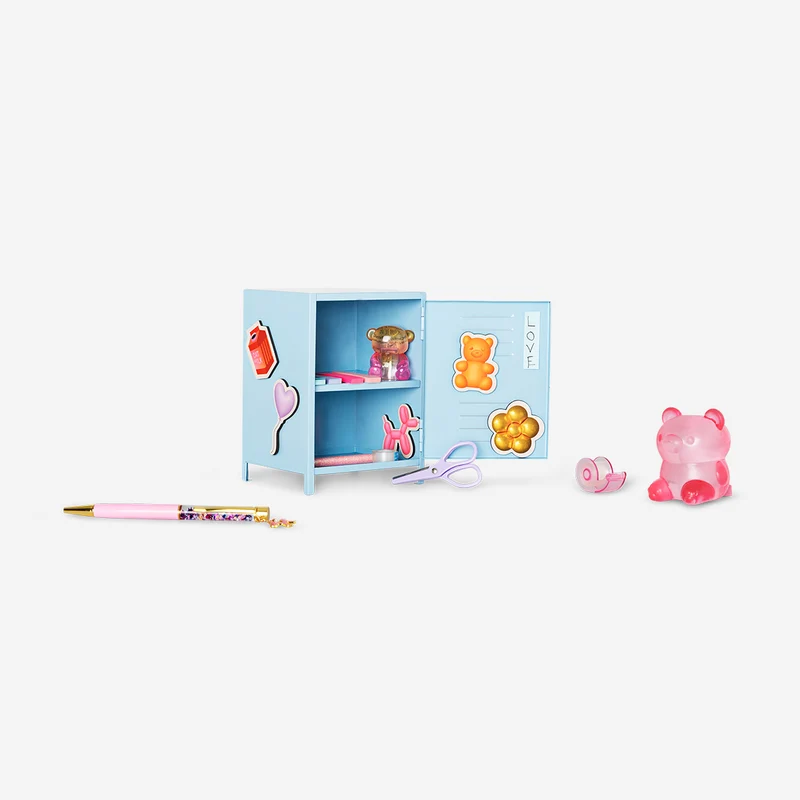 Mini desk locker with magnets