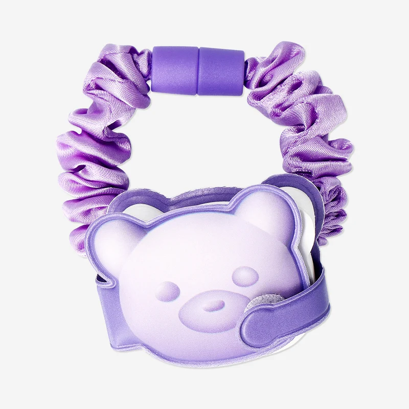 Notepad with hair elastic