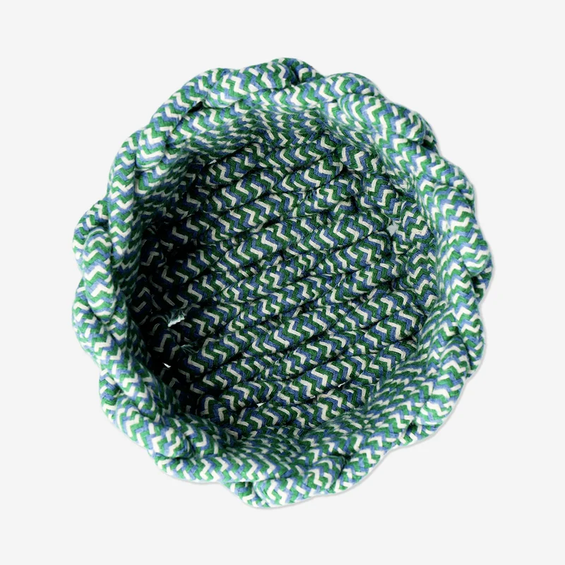 Blue braided round basket - 16 cm