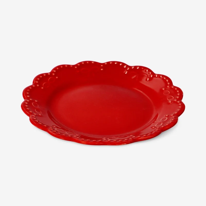 Red plate with embossed bow - 15 cm