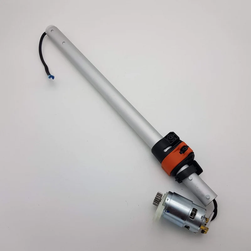 Bastone con motore per tagliasiepe Black+Decker