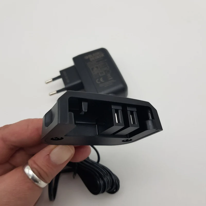 Caricabatterie per batteria estraibile Black+Decker per trapano bl188