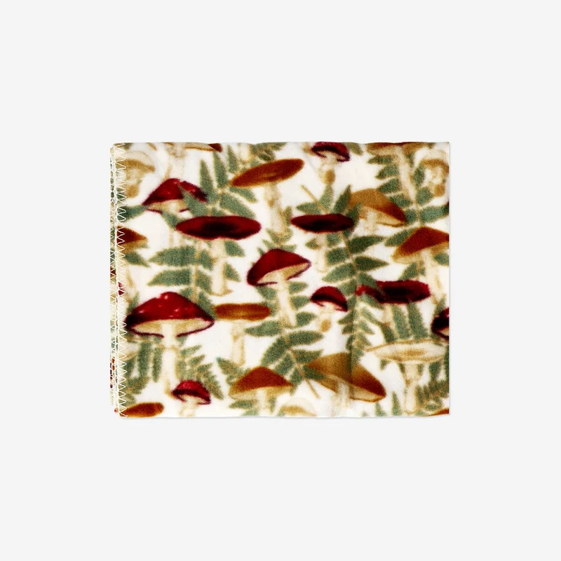 Blanket with fall print - 130x180 cm