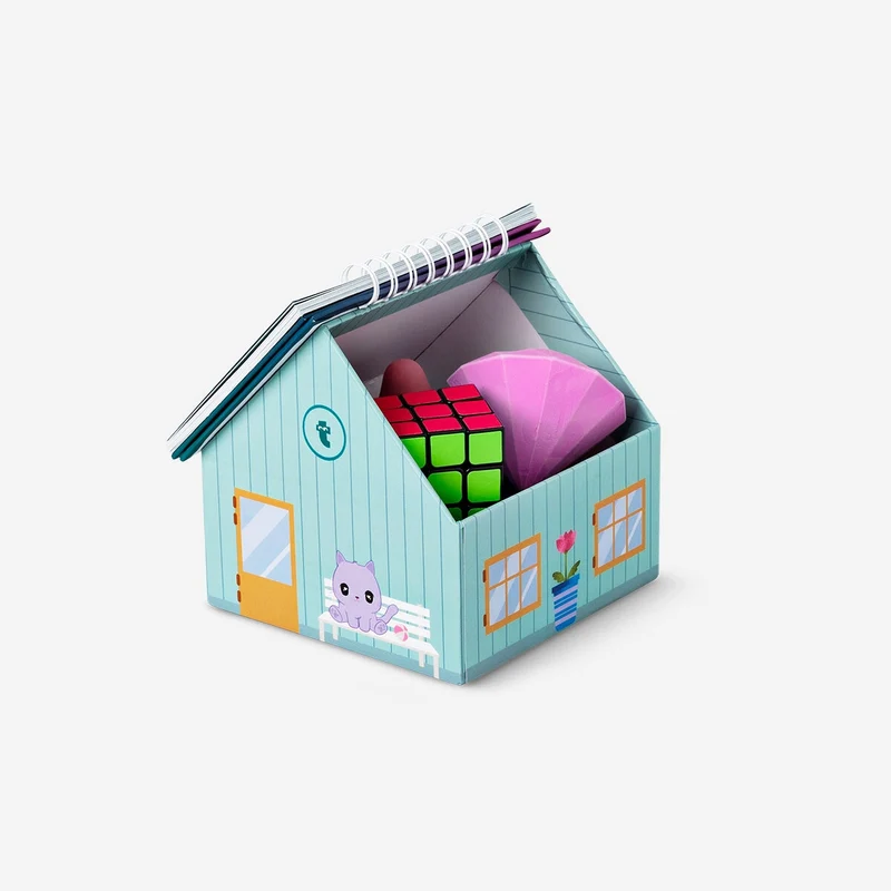 Desk calendar as a house
