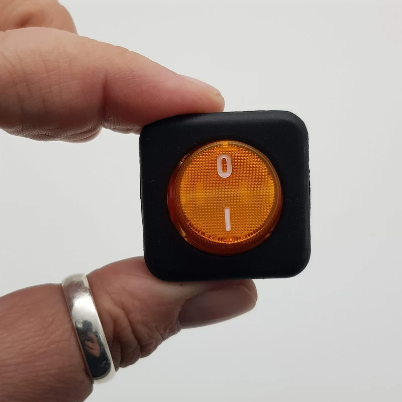 Deviatore bipolare 6 contatti quadrato 25x25 per macchina da caffè Saeco