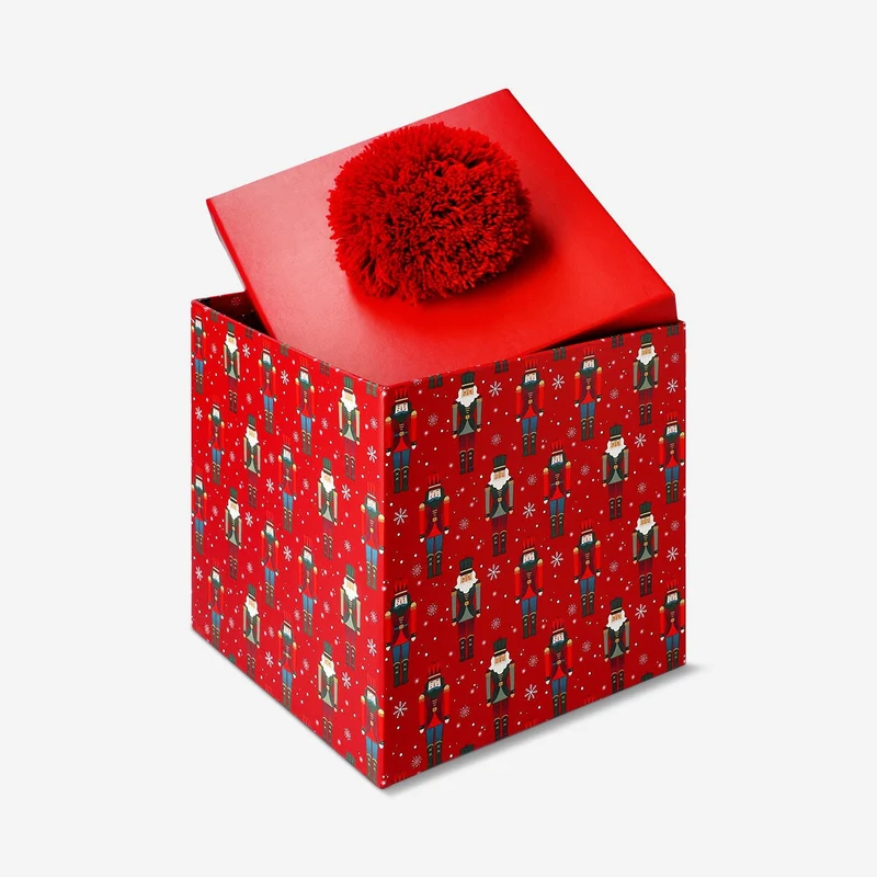 Red gift box with nutcracker motif - 16 cm