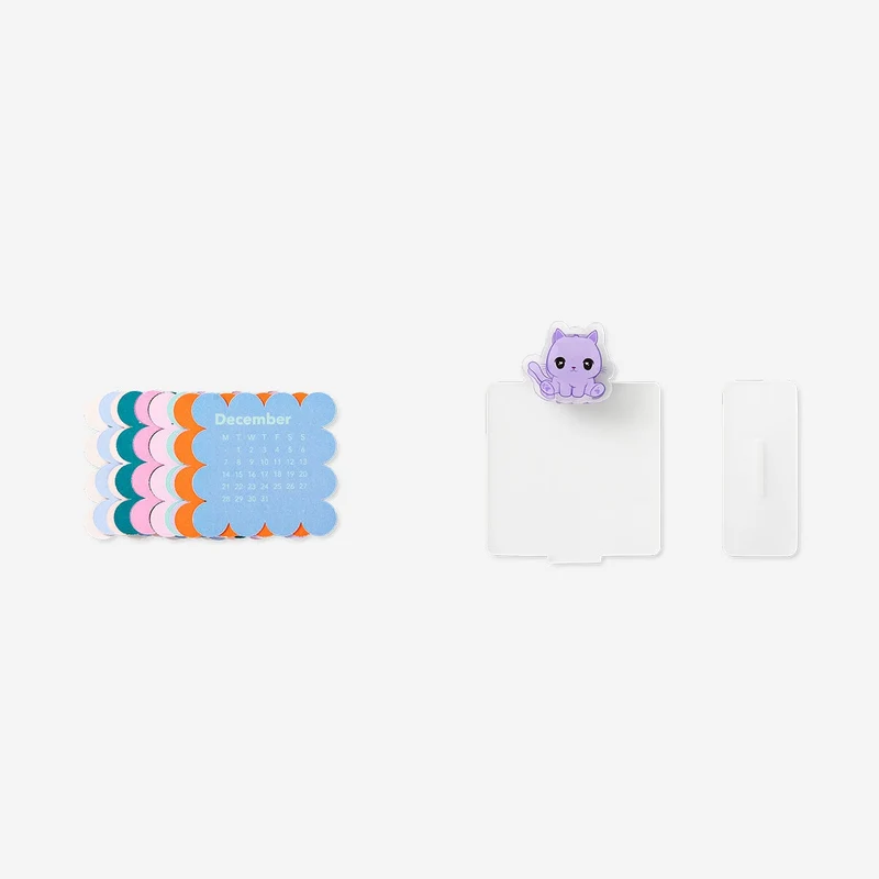 Monthly calendar with cat clip