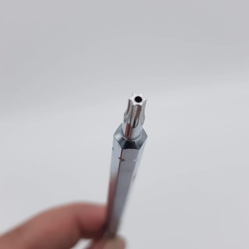 Inserto cacciavite torx t15 t20 con foro centrale Usag