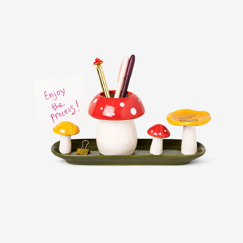Mushroom pencil holder