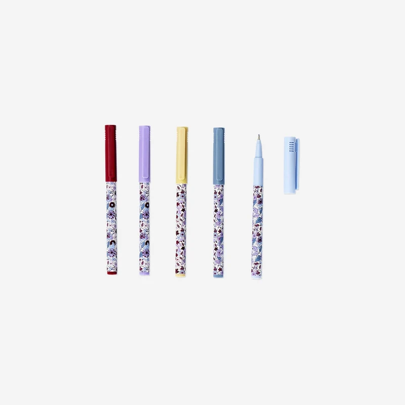 Drawing pens with 0,4 mm tip - 5 pcs