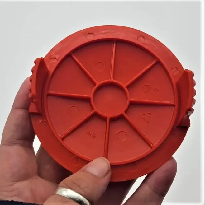 Copertura bobina per taglia erba Black+Decker gl701