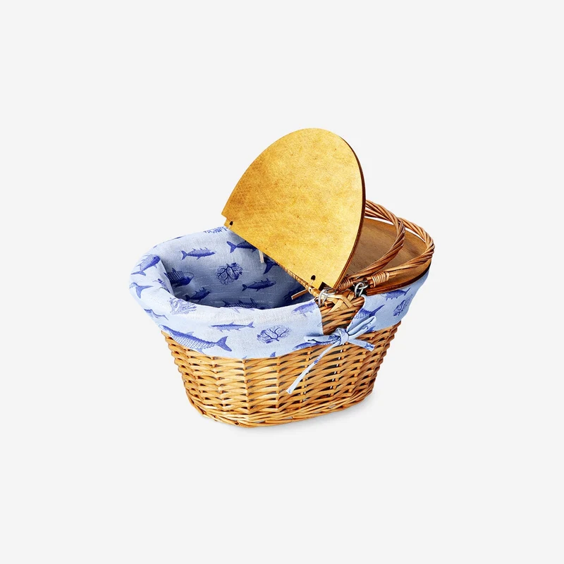 Picnic basket with fabric cover
